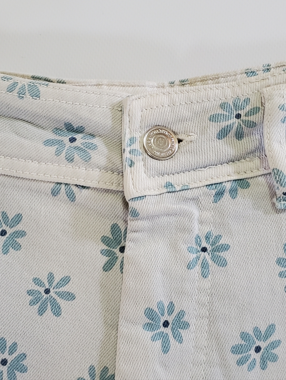 🟢7653 * Zara Marine Straight Leg Floral Daisy Print Jeans Light Wash Size 2 - Picture 6 of 12
